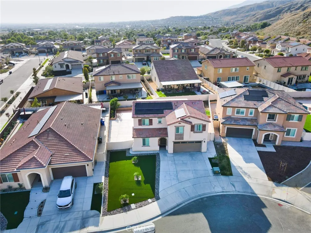 7902 Ravello Court Highland, CA 92346