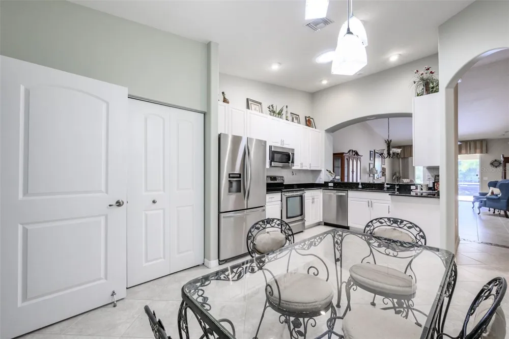 327 MONACO DRIVE #12 Punta Gorda, FL 33950