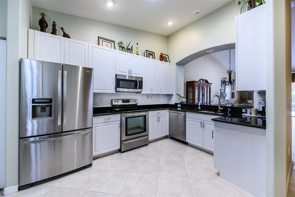 327 MONACO DRIVE #12 Punta Gorda, FL 33950
