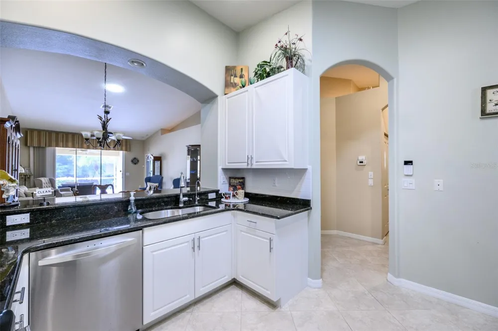 327 MONACO DRIVE #12 Punta Gorda, FL 33950