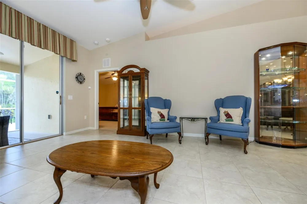 327 MONACO DRIVE #12 Punta Gorda, FL 33950