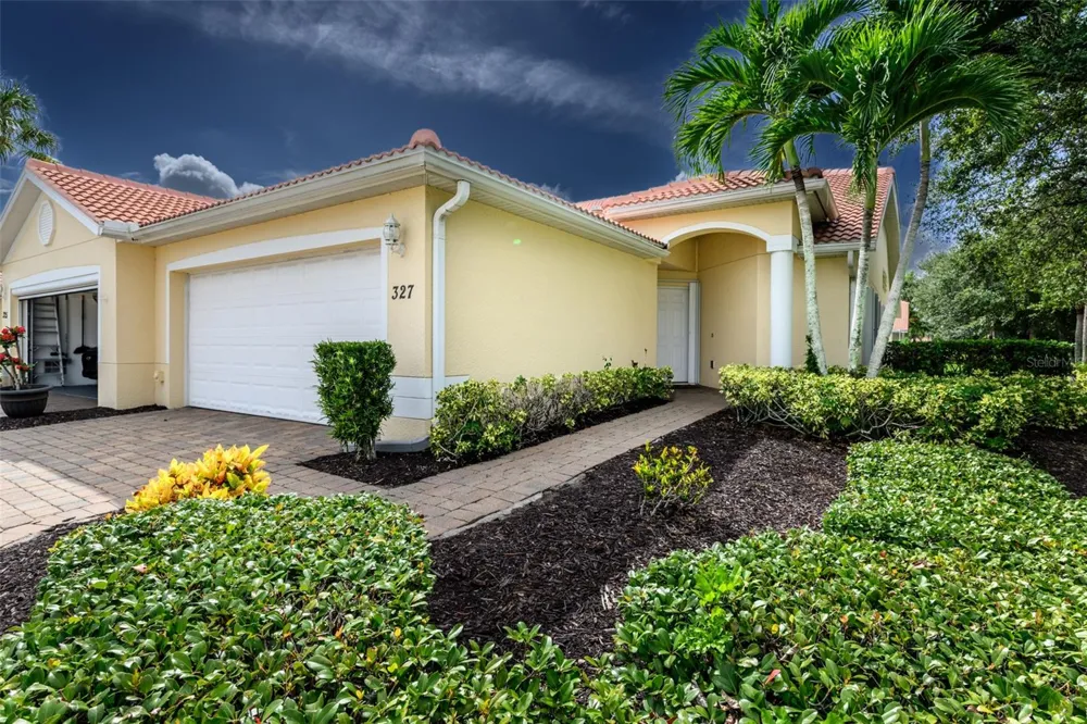 327 MONACO DRIVE #12 Punta Gorda, FL 33950