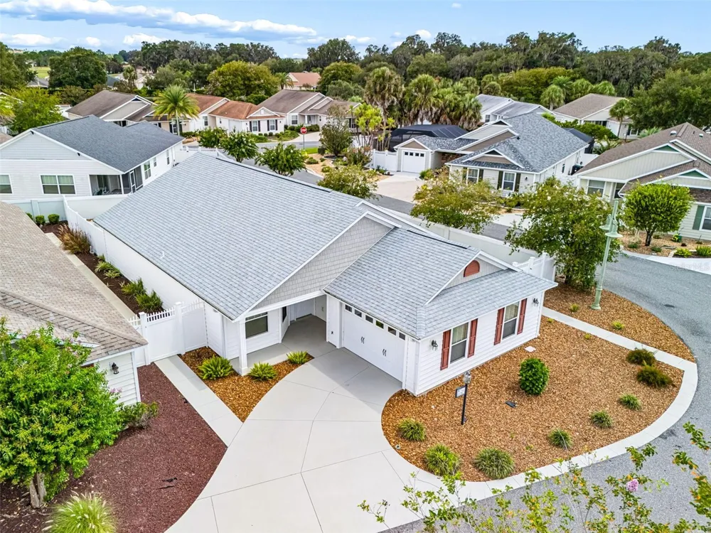 1134 SOUTHERN SUN DRIVE The Villages, FL 32162