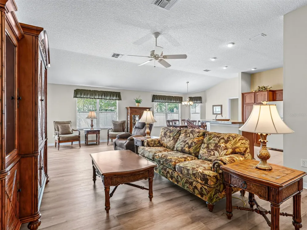 1134 SOUTHERN SUN DRIVE The Villages, FL 32162