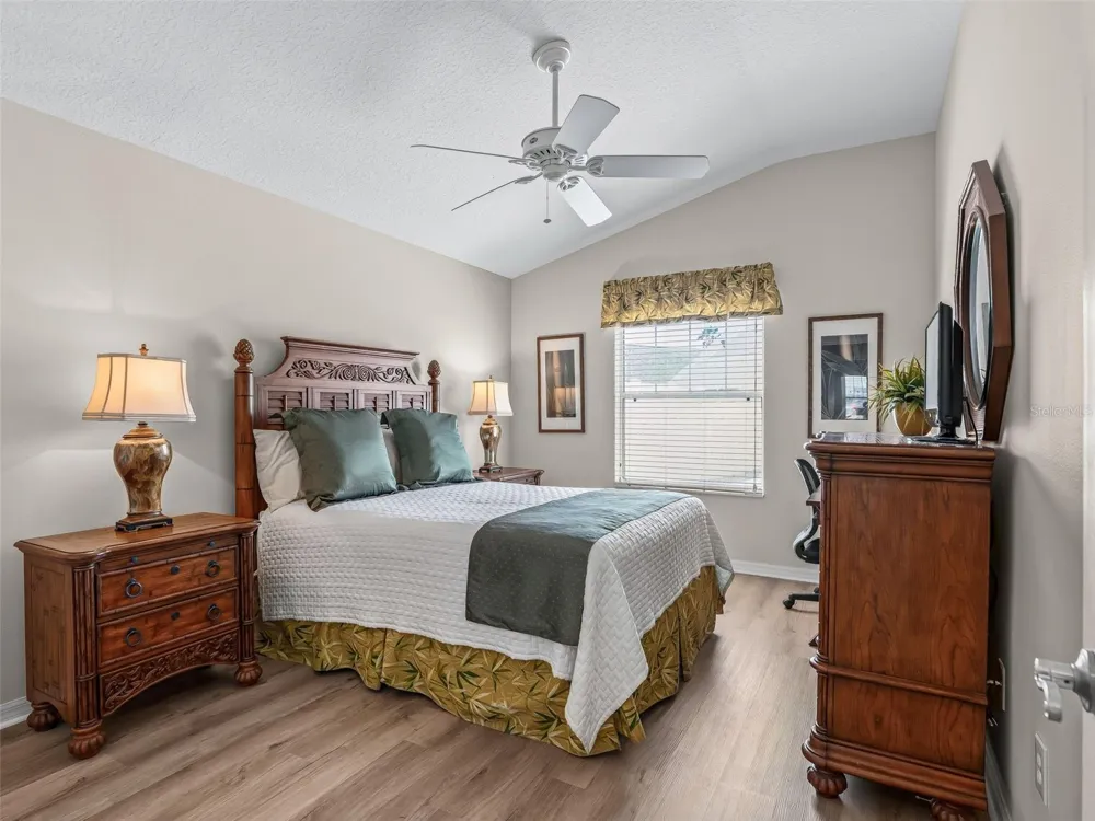 1134 SOUTHERN SUN DRIVE The Villages, FL 32162