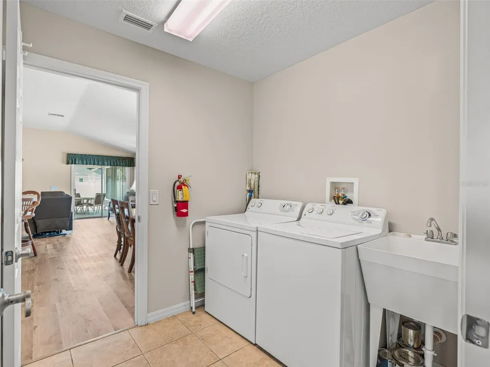1134 SOUTHERN SUN DRIVE The Villages, FL 32162