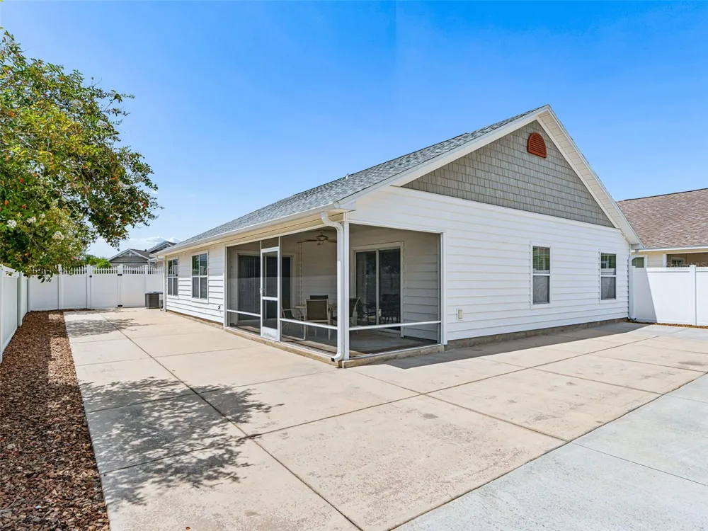 1134 SOUTHERN SUN DRIVE The Villages, FL 32162