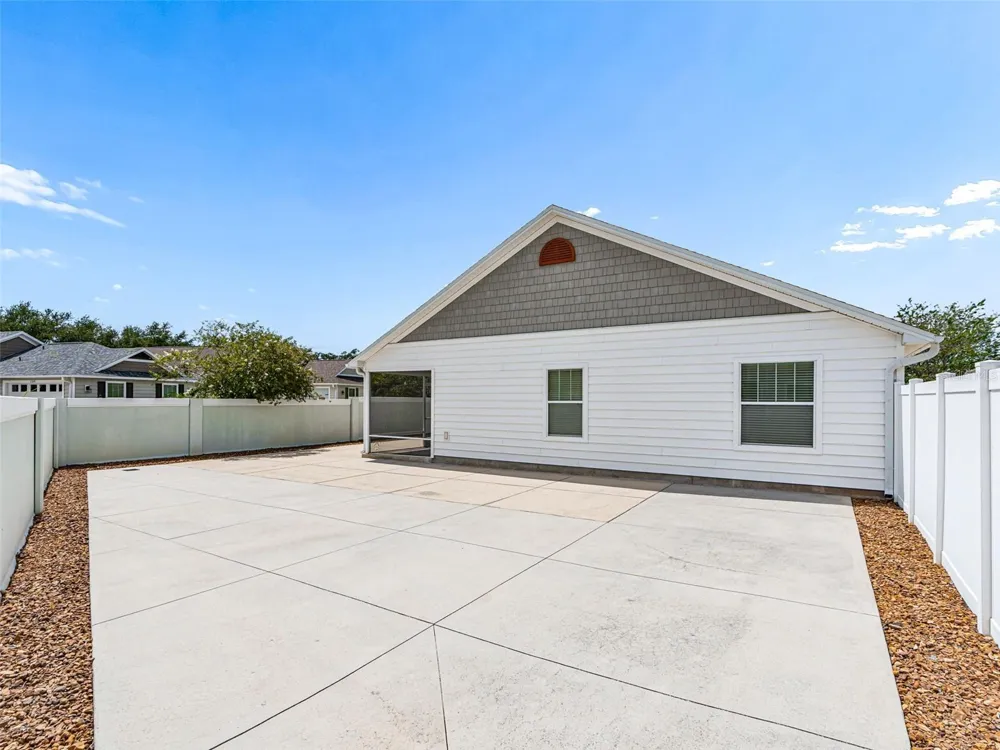 1134 SOUTHERN SUN DRIVE The Villages, FL 32162