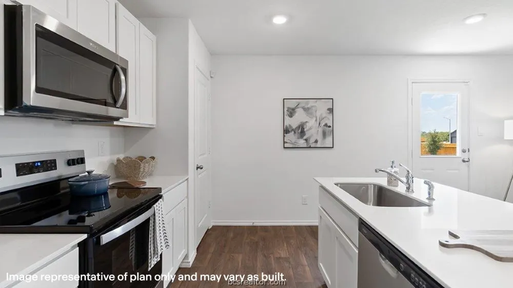 127 Peluce Place Caldwell, TX 77836