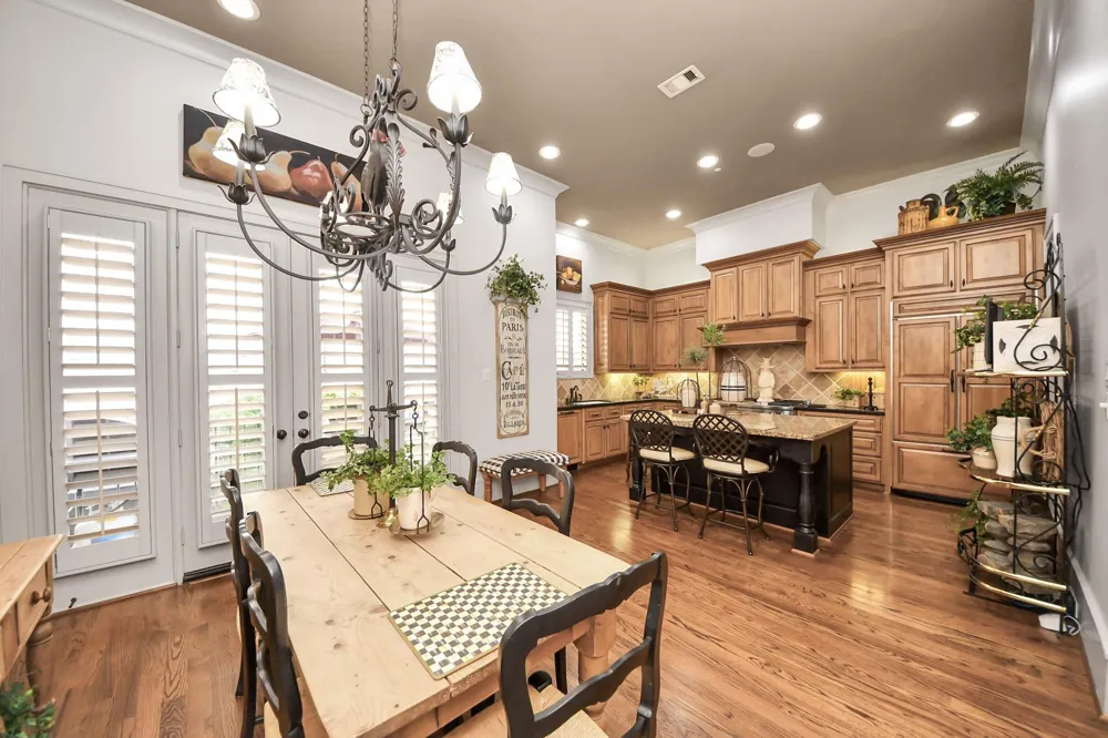 1406 Lake Pointe Parkway Sugar Land, TX 77478