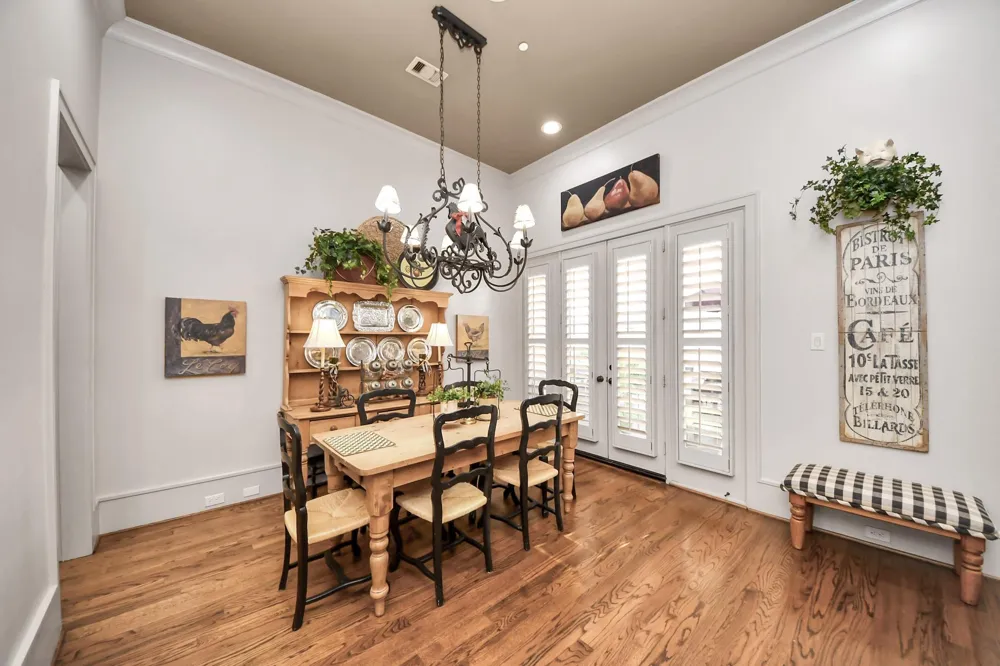 1406 Lake Pointe Parkway Sugar Land, TX 77478