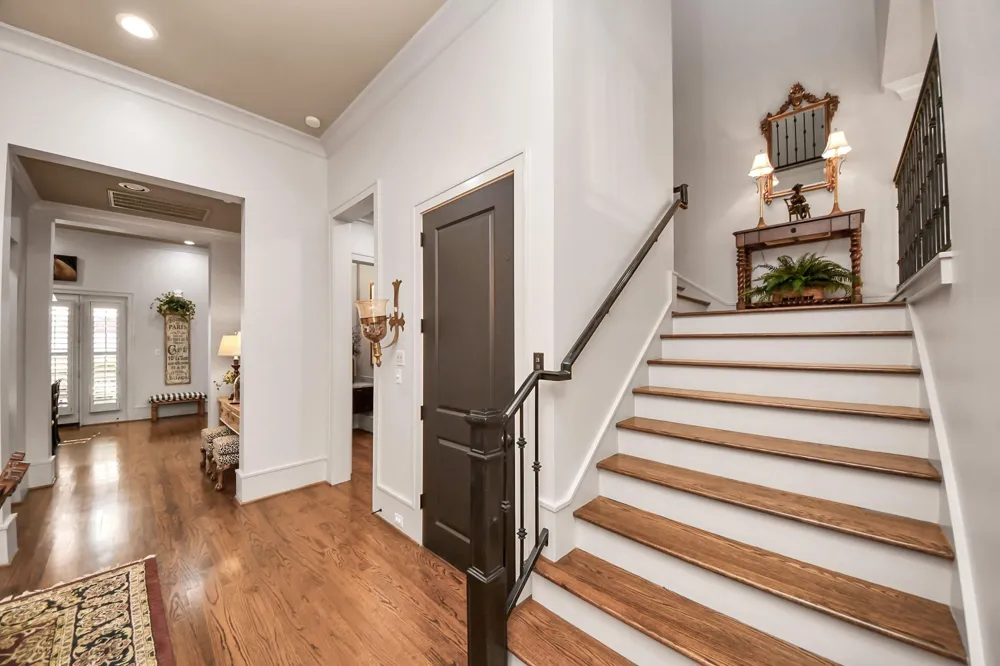 1406 Lake Pointe Parkway Sugar Land, TX 77478