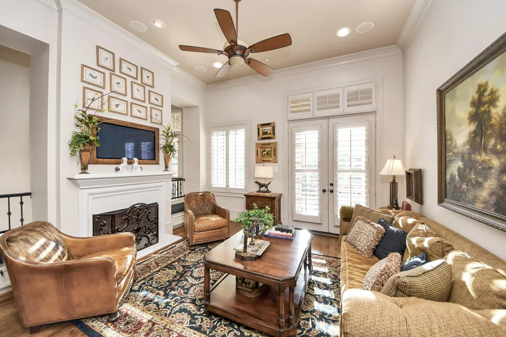1406 Lake Pointe Parkway Sugar Land, TX 77478