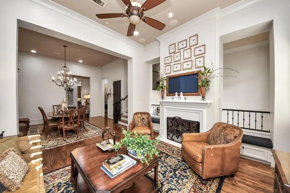 1406 Lake Pointe Parkway Sugar Land, TX 77478