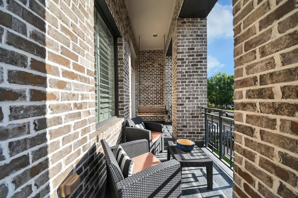 1406 Lake Pointe Parkway Sugar Land, TX 77478