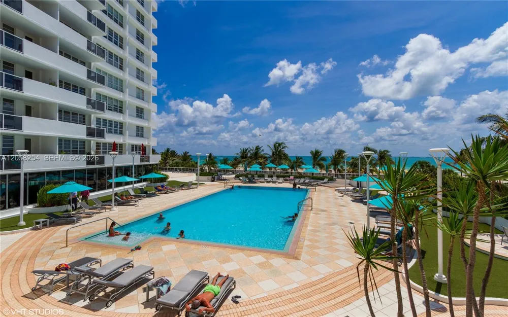 100 Lincoln Rd #602 Miami Beach, FL 33139