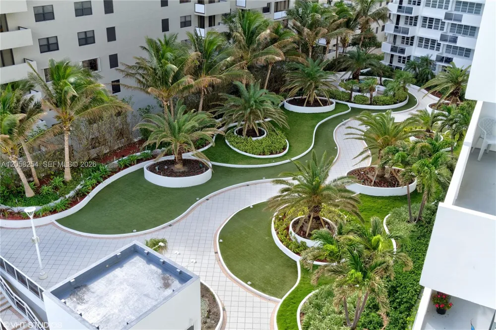 100 Lincoln Rd #602 Miami Beach, FL 33139