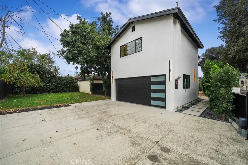 2225 Shoredale Los Angeles, CA 90031