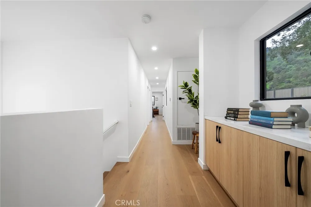 2225 Shoredale Los Angeles, CA 90031