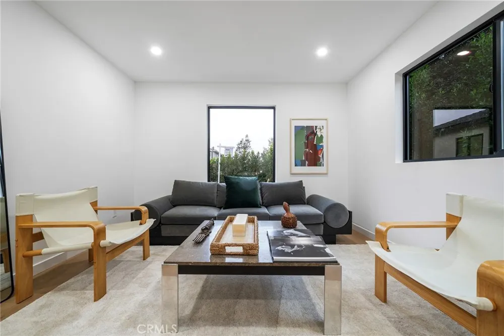 2225 Shoredale Los Angeles, CA 90031