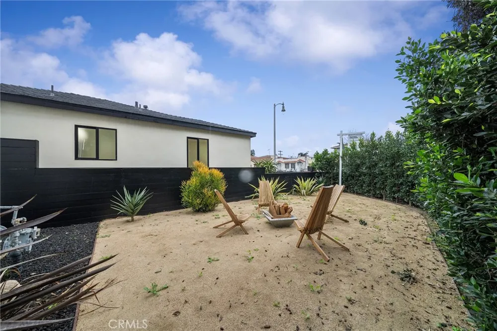 2225 Shoredale Los Angeles, CA 90031