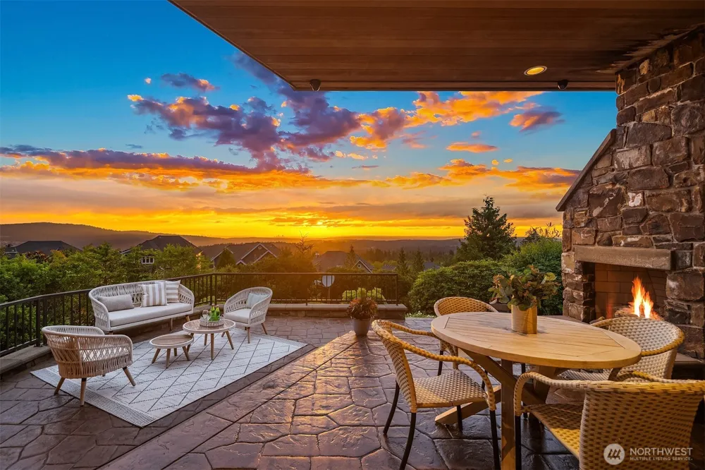 3052 NE Harrison Street Issaquah, WA 98029