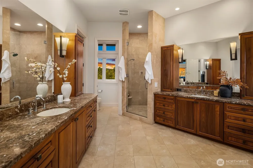 3052 NE Harrison Street Issaquah, WA 98029