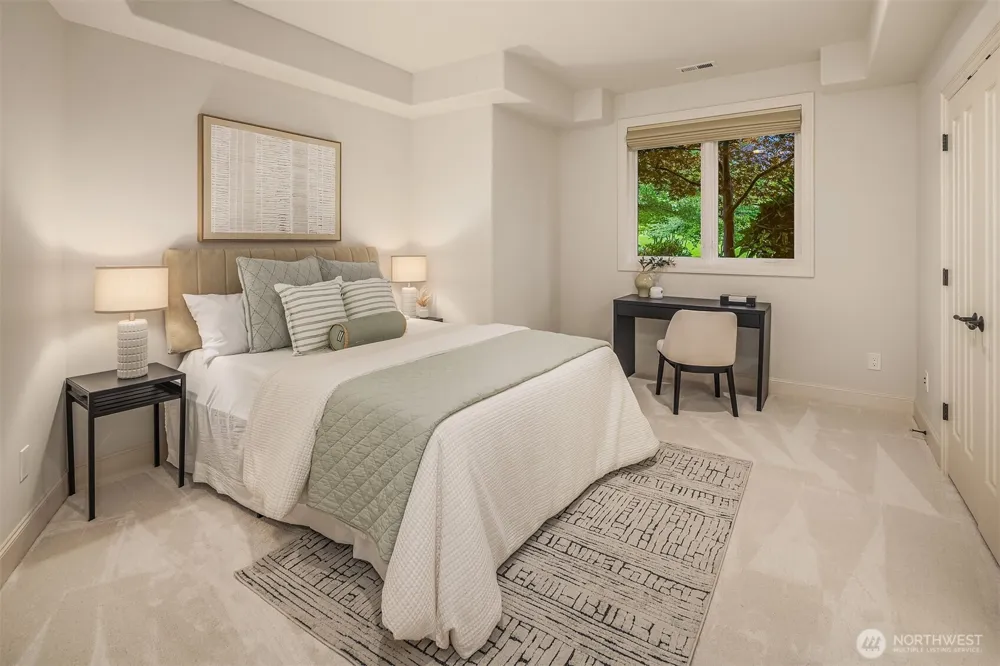 3052 NE Harrison Street Issaquah, WA 98029