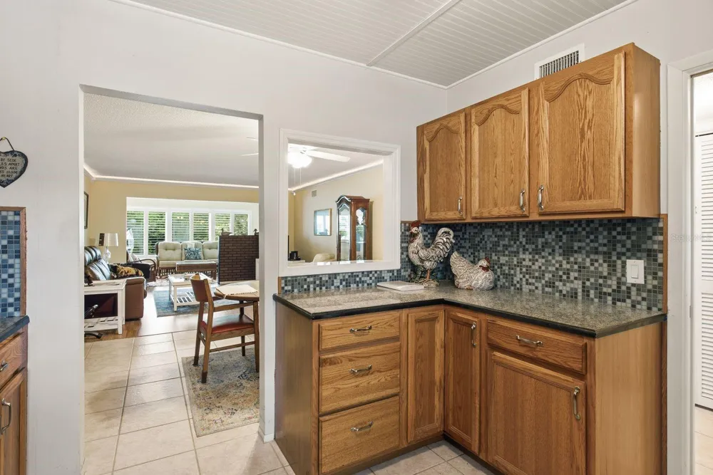 2440 WORLD PARKWAY BOULEVARD #34 Clearwater, FL 33763