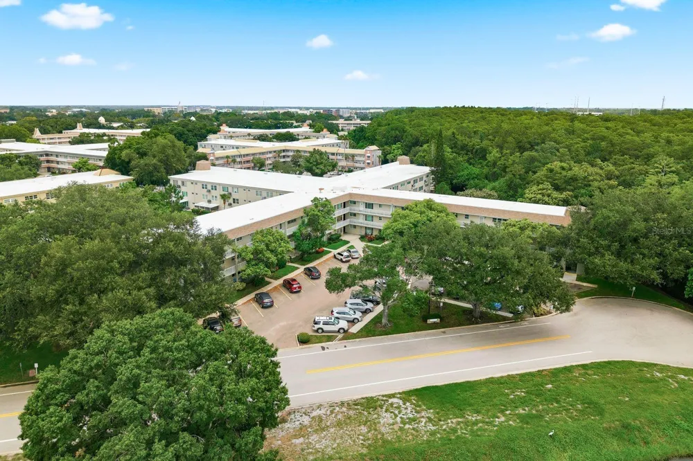 2440 WORLD PARKWAY BOULEVARD #34 Clearwater, FL 33763