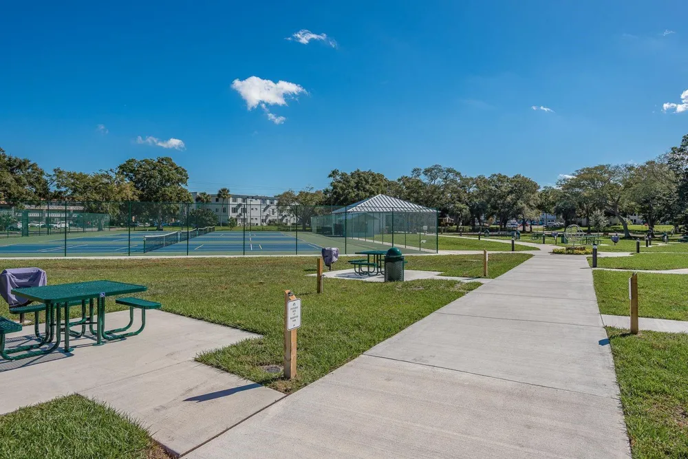 2440 WORLD PARKWAY BOULEVARD #34 Clearwater, FL 33763