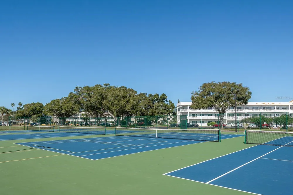 2440 WORLD PARKWAY BOULEVARD #34 Clearwater, FL 33763