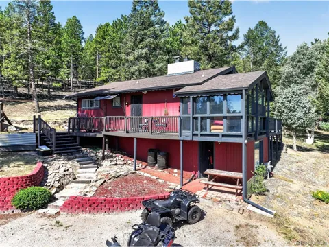 1089 Burland Drive