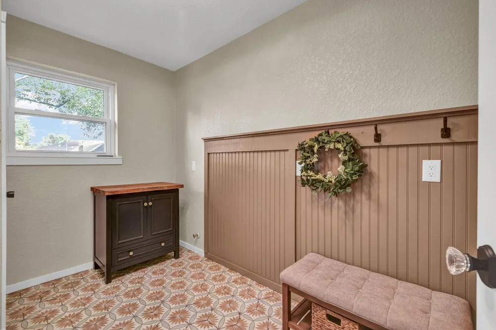 5438 Novak Court Danbury, TX 77534