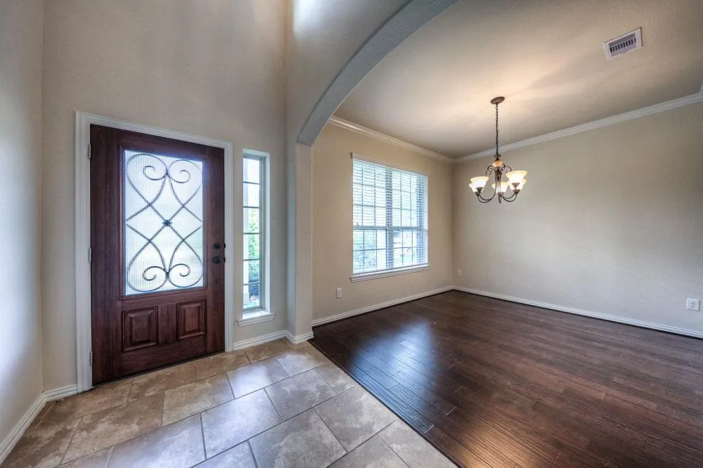 27 Sawbridge Circle The Woodlands, TX 77389
