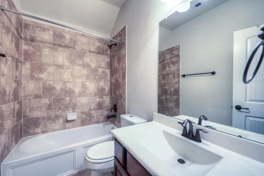 27 Sawbridge Circle The Woodlands, TX 77389