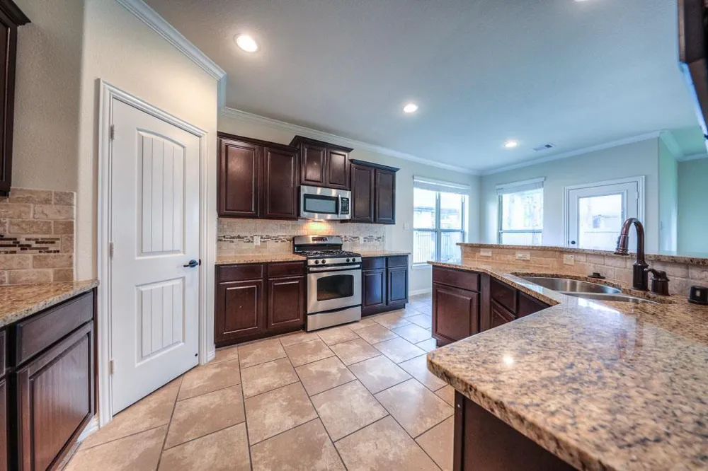27 Sawbridge Circle The Woodlands, TX 77389