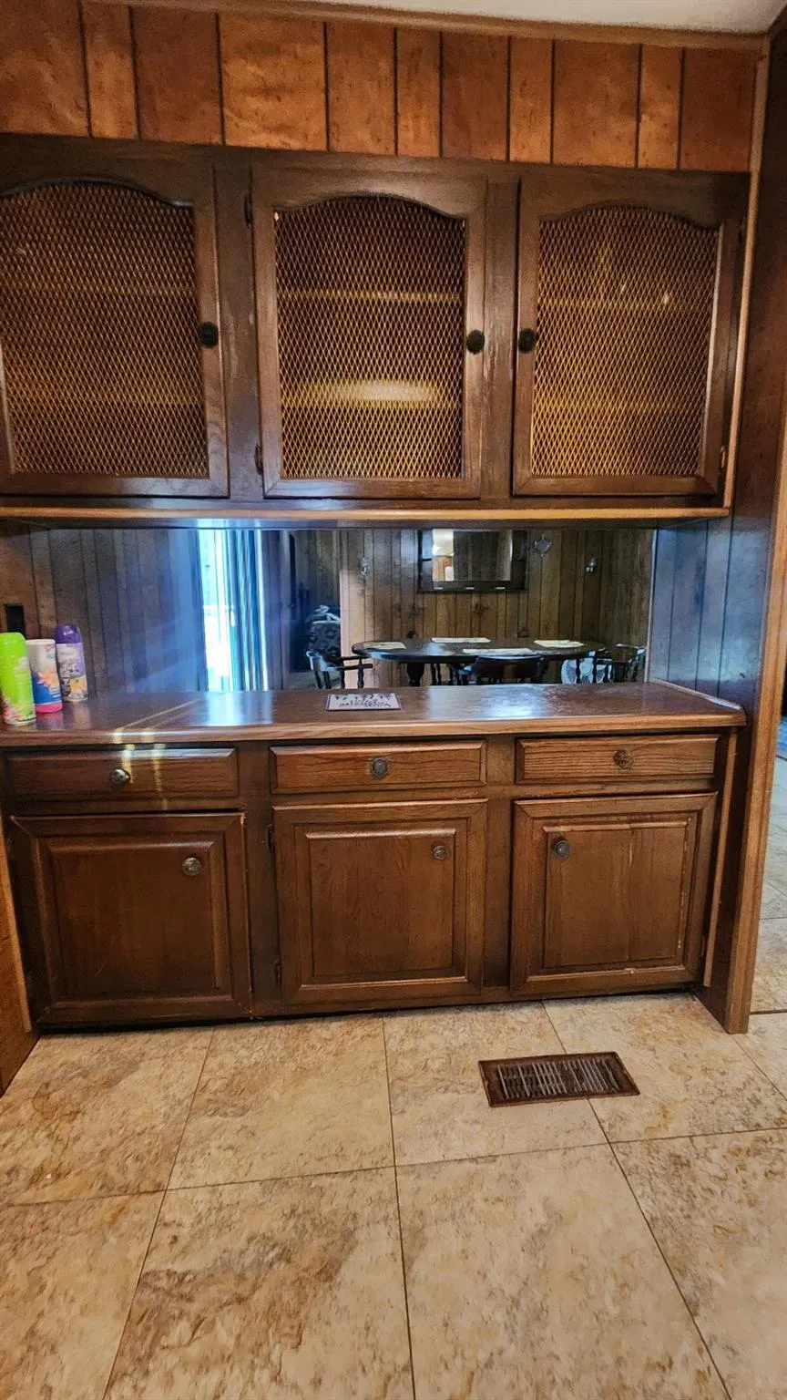 465 Pecan Onalaska, TX 77360