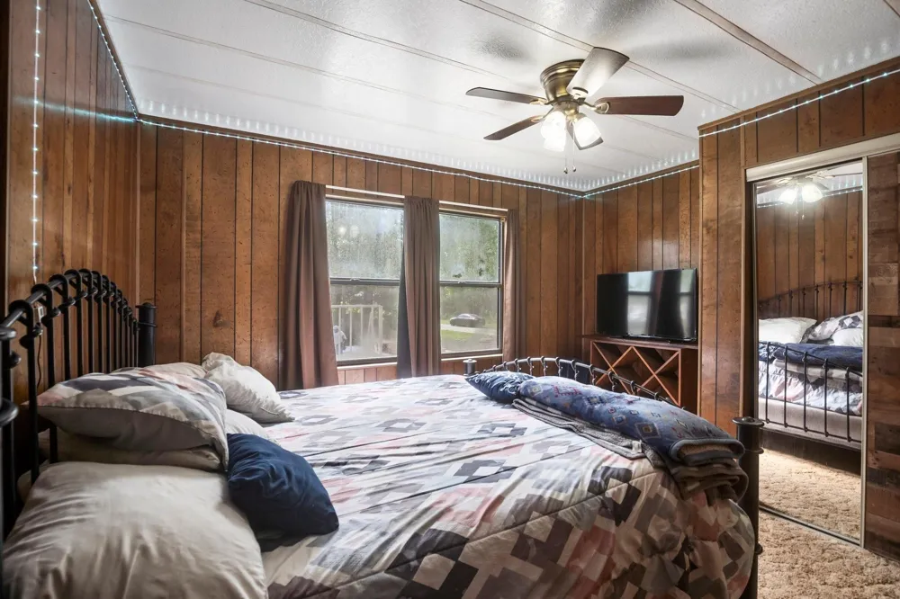 465 Pecan Onalaska, TX 77360