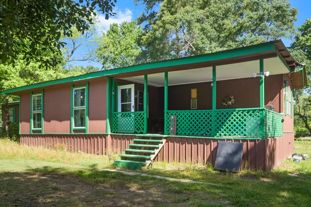 465 Pecan Onalaska, TX 77360