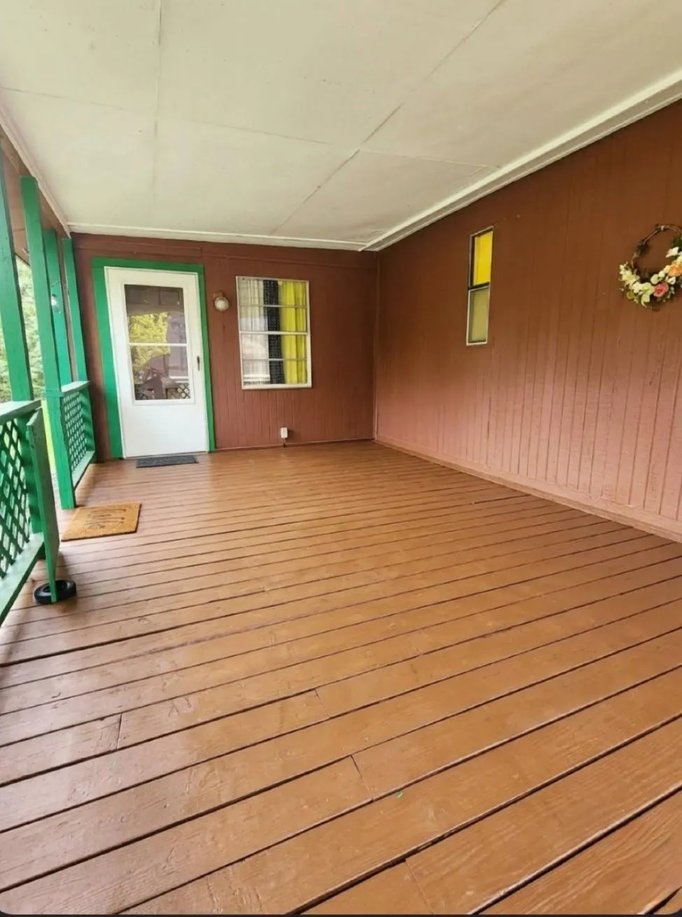 465 Pecan Onalaska, TX 77360