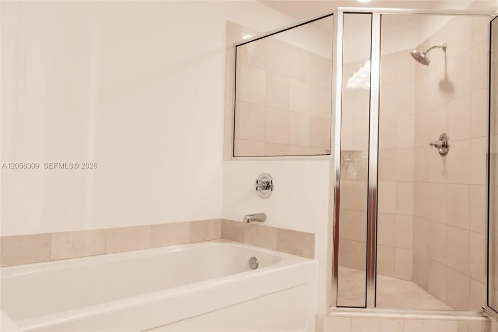 1111 SW 1 AV #1414-N Miami, FL 33130