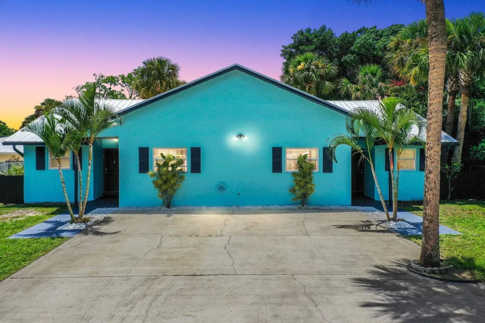 2132 NE Pelican Terrace Jensen Beach, FL 34957