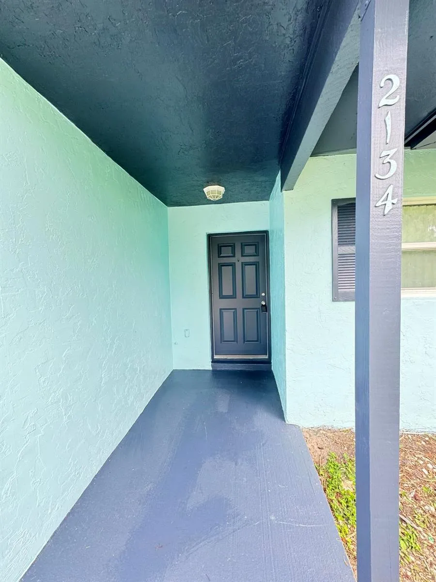 2132 NE Pelican Terrace Jensen Beach, FL 34957
