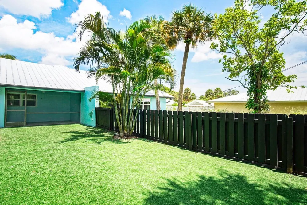 2132 NE Pelican Terrace Jensen Beach, FL 34957