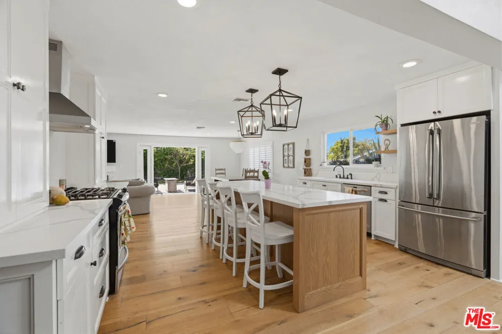 7022 Lofty Grove Drive Rancho Palos Verdes, CA 90275