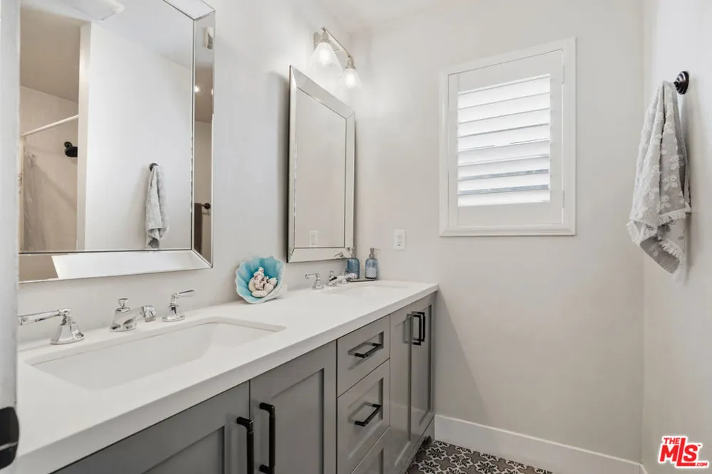 7022 Lofty Grove Drive Rancho Palos Verdes, CA 90275