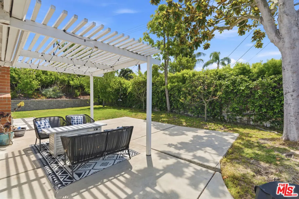 7022 Lofty Grove Drive Rancho Palos Verdes, CA 90275