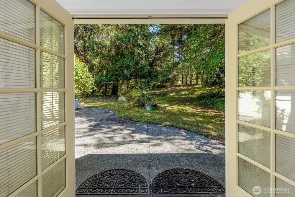 465 Kirner Road Sequim, WA 98382