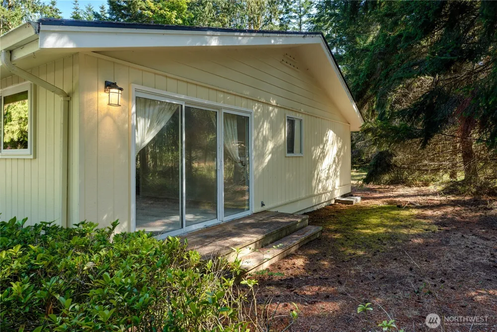 465 Kirner Road Sequim, WA 98382